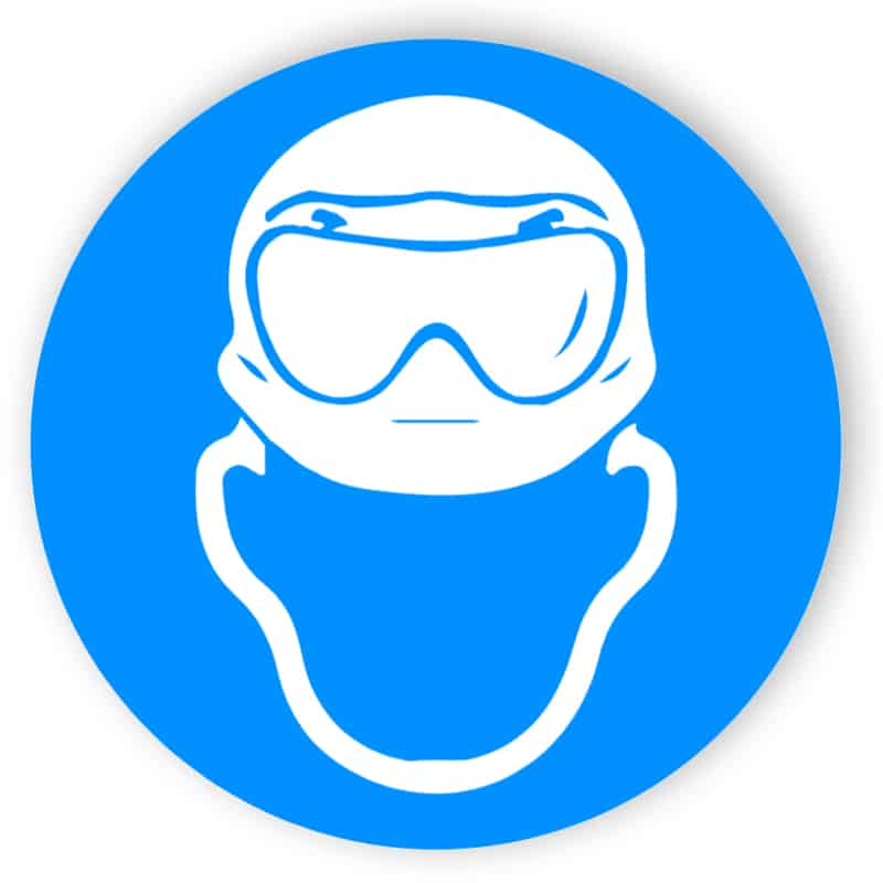 Kopfschutz und Säureschutz-Vollsichtbrille benutzen 1