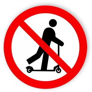 Rollerfahren verboten